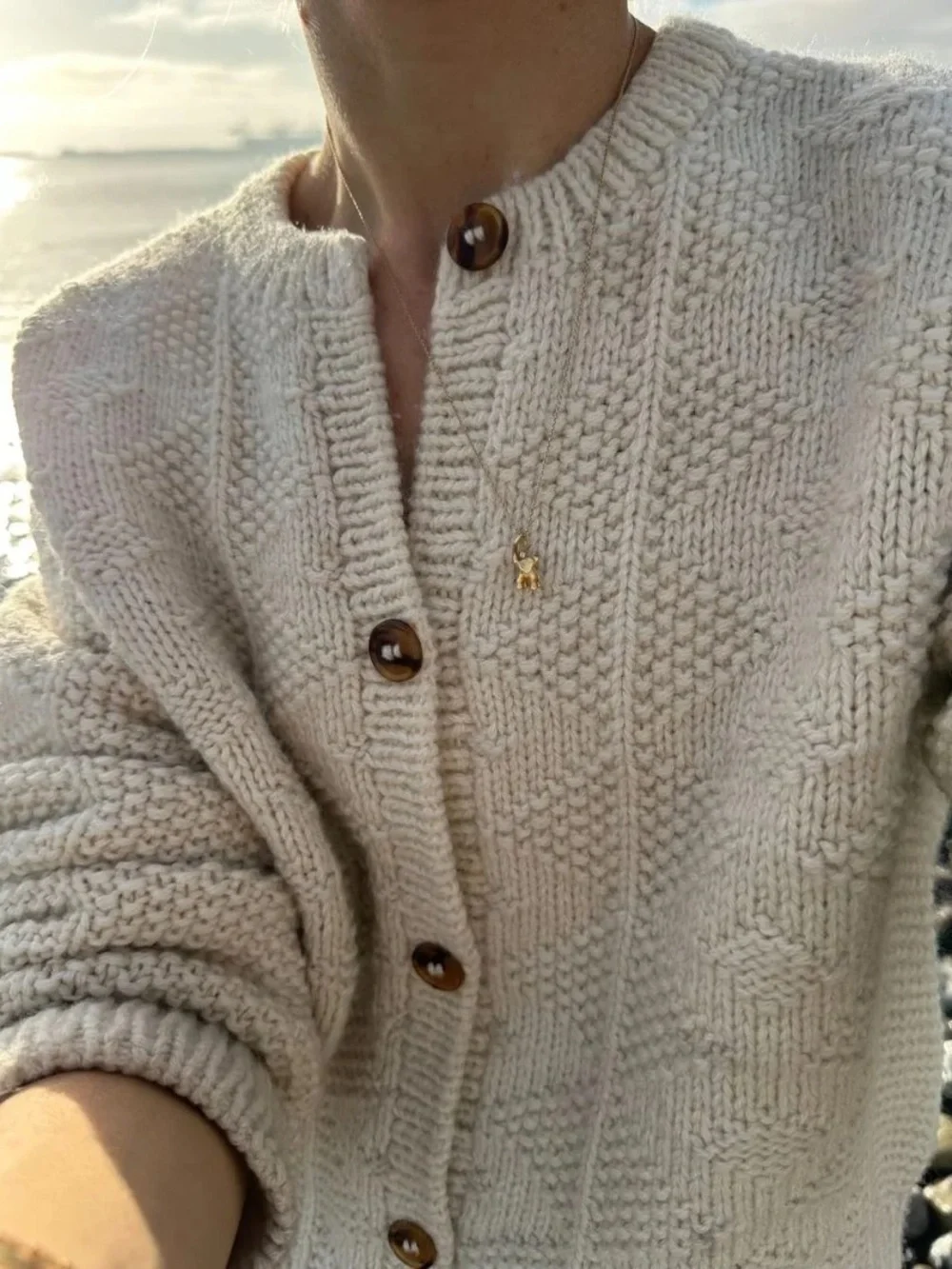 VTG 100% cotton Cream Textured Button-Up Women's Sweater - Picture 1 of 9